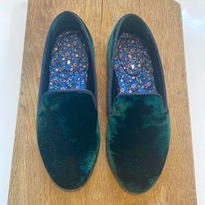 Birdies Green Velvet Flat size 6